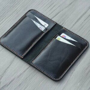 Slim Vertically Folding Men Wallet